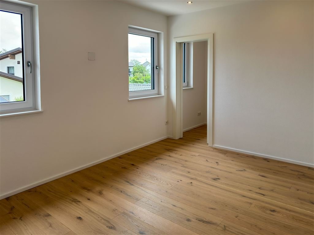 Schlazimmer mit begehbarem Kleiderschrank