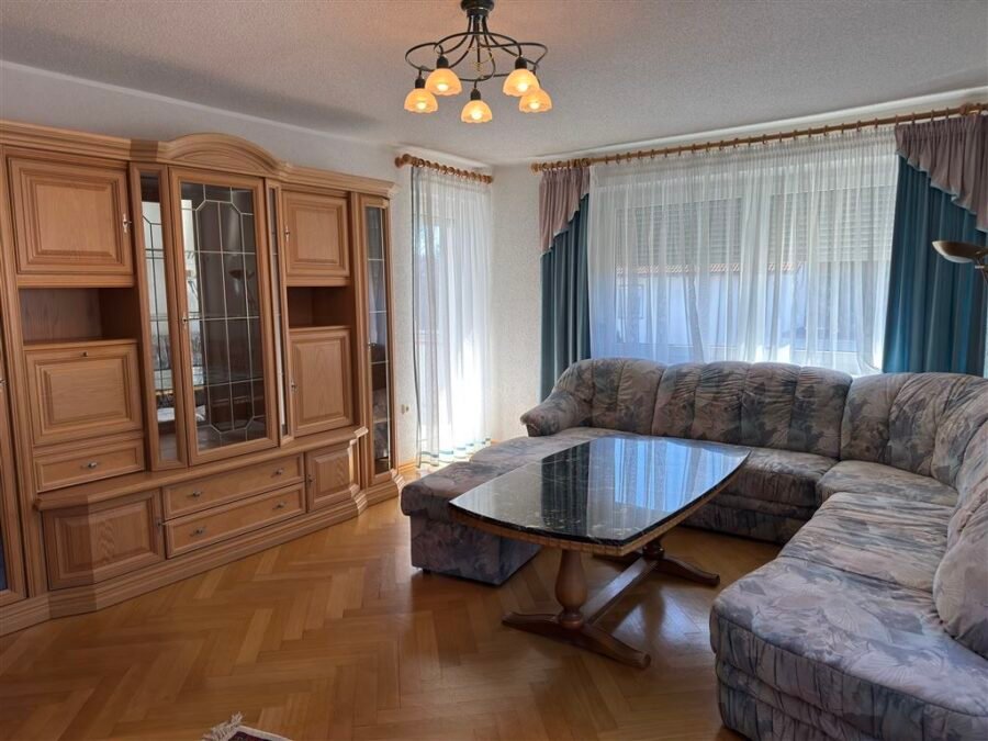 1 OG Wohnzimmer