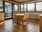 Essbereich - Großzügige 3-Zimmer-Wohnung mit zwei Balkonen und ein Tiefgaragenstellplatz