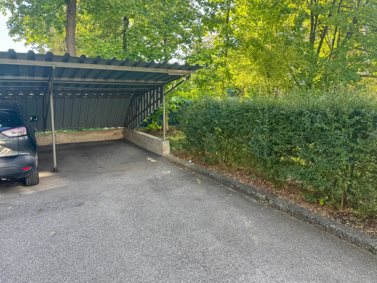 Carport