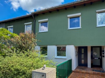 Helles Reihenmittelhaus mit überraschend viel Platz, 84489 Burghausen, Reihenmittelhaus