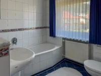 OG Badezimmer