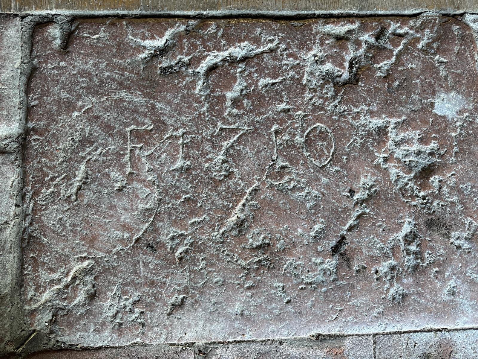 Bodenplatte 1710
